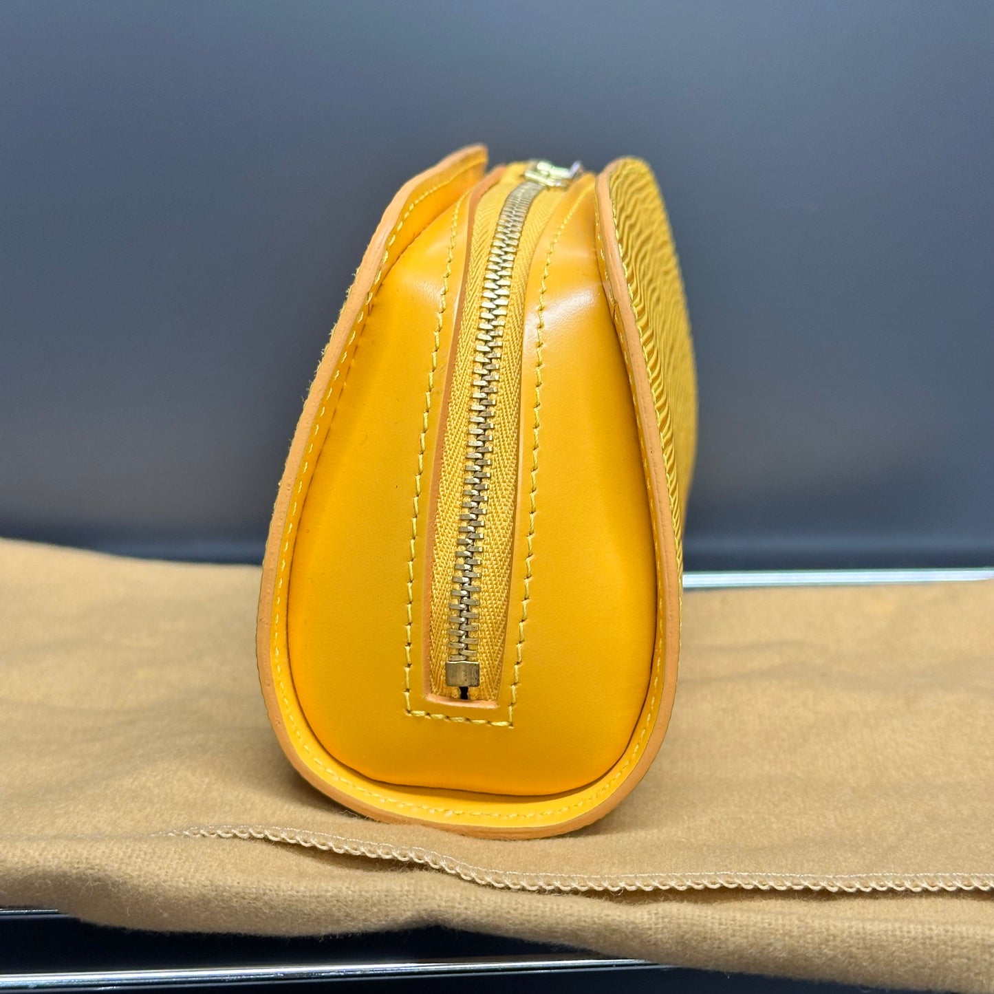 Louis Vuitton Trousse
