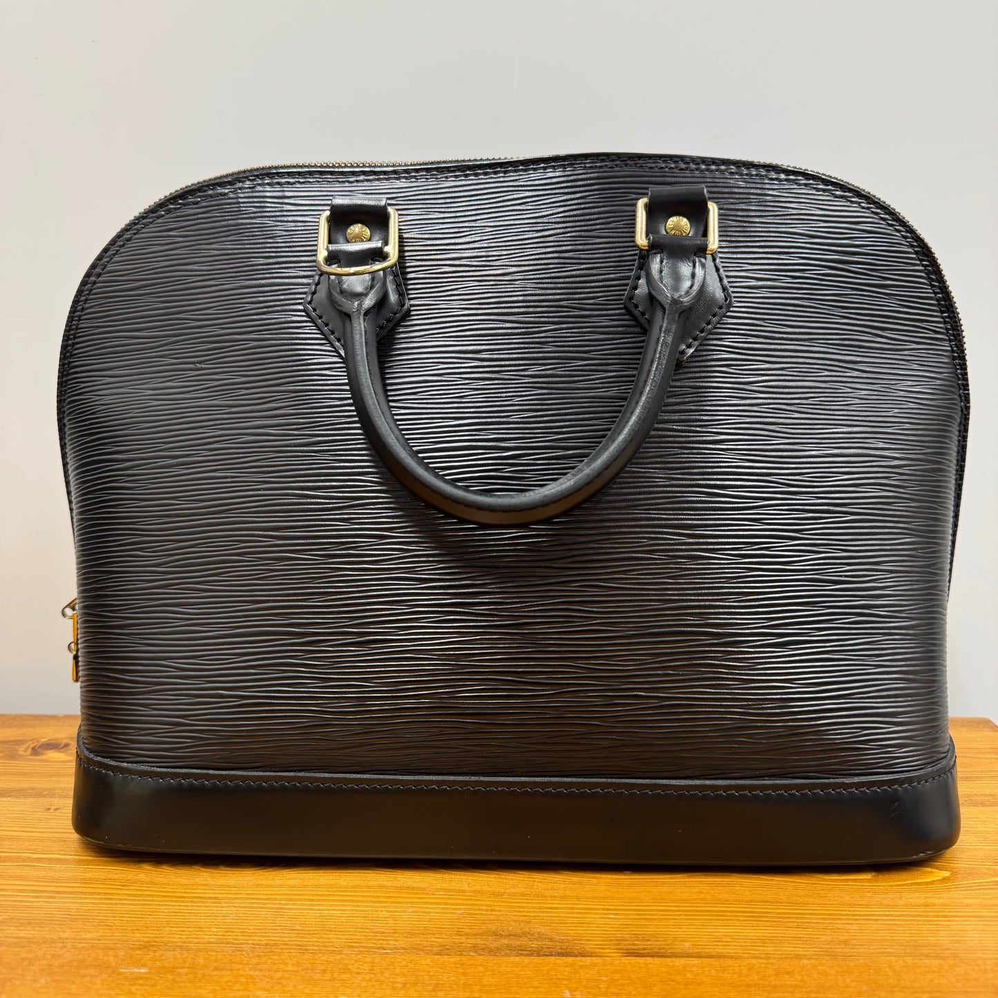 Louis Vuitton Alma