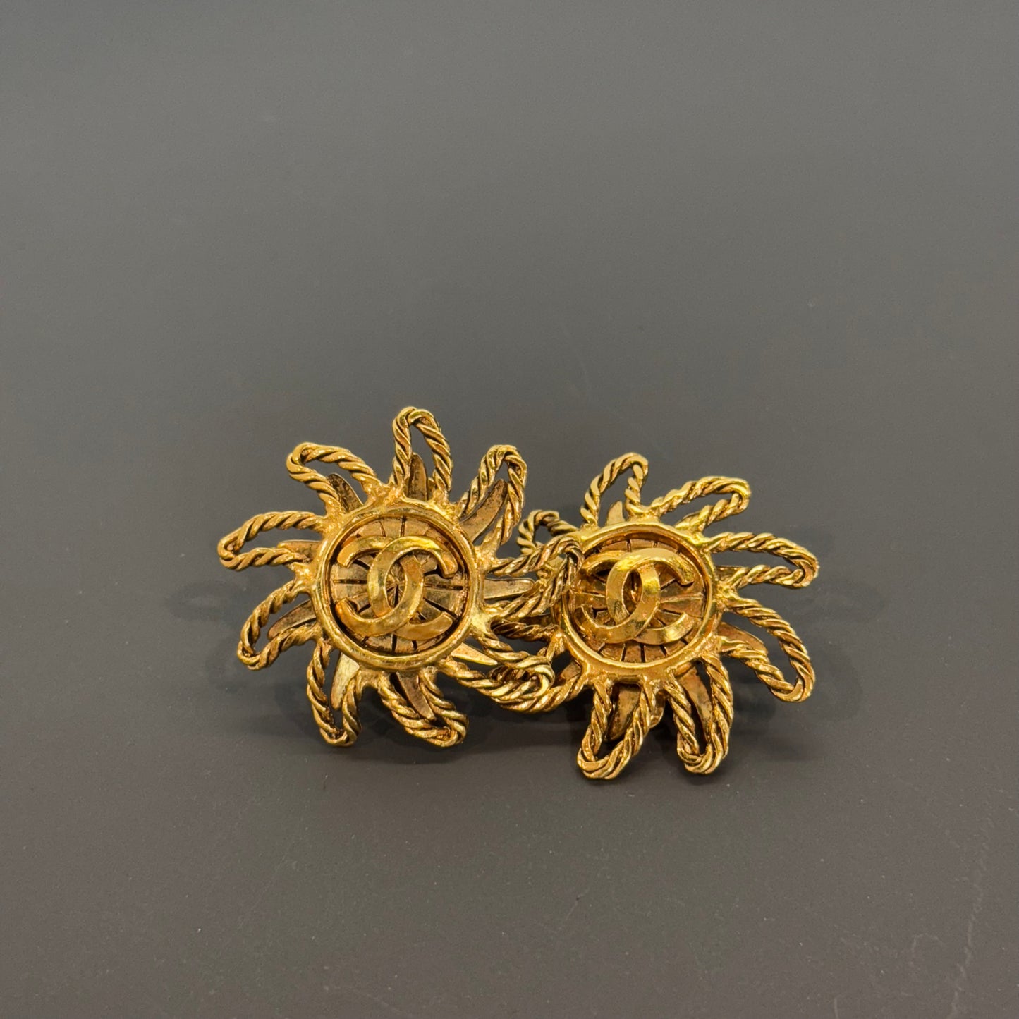 Chanel Clips D’Oreilles