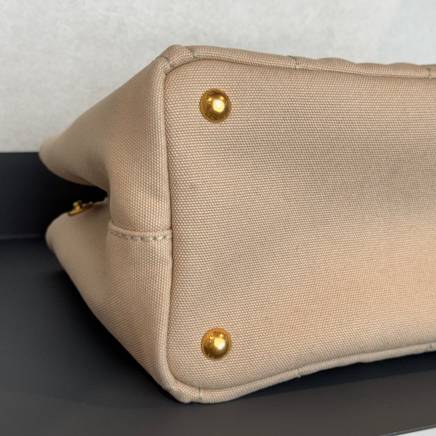 Prada Cabas Canapa