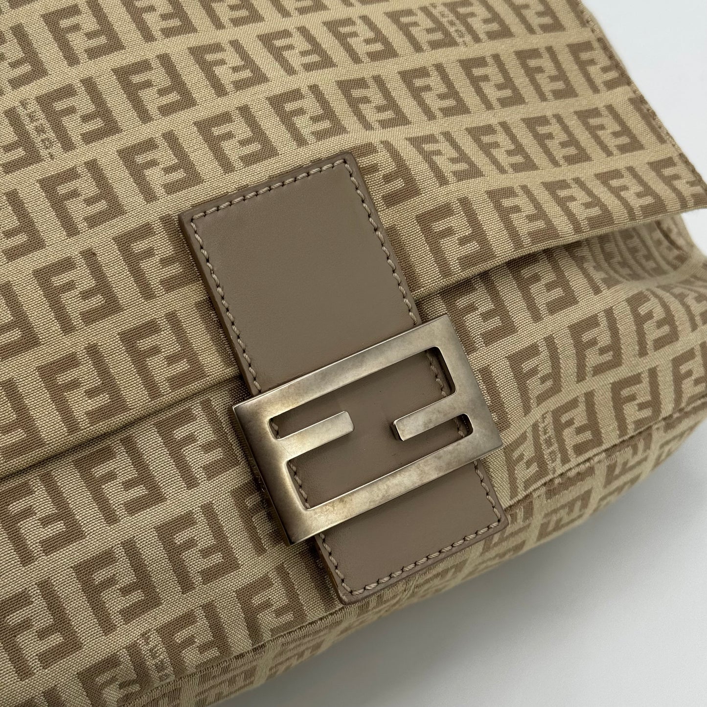 Fendi Baguette Mama