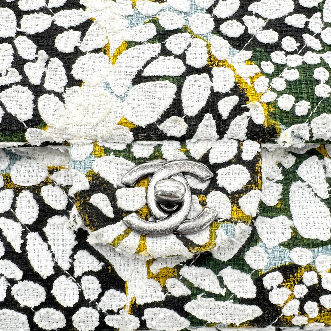 Chanel édition limitée tweed