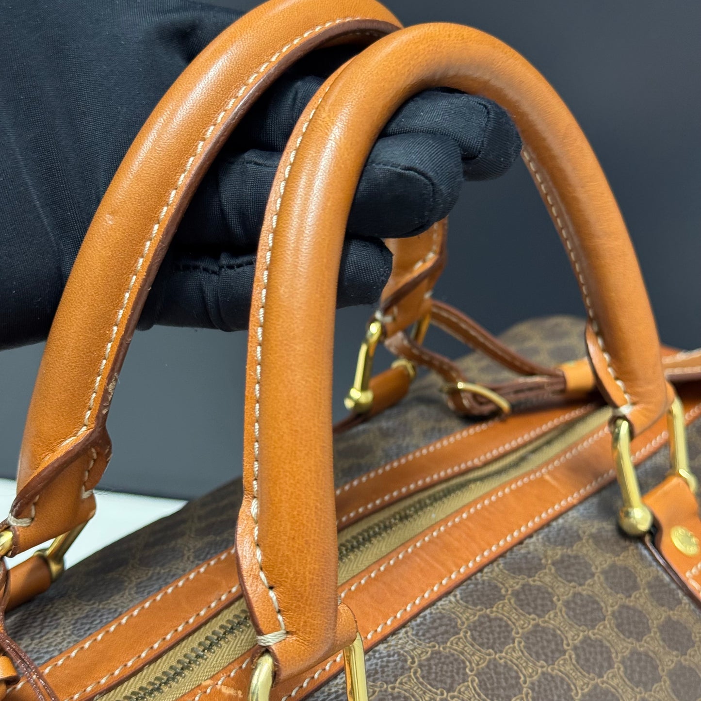 Céline Boston 40