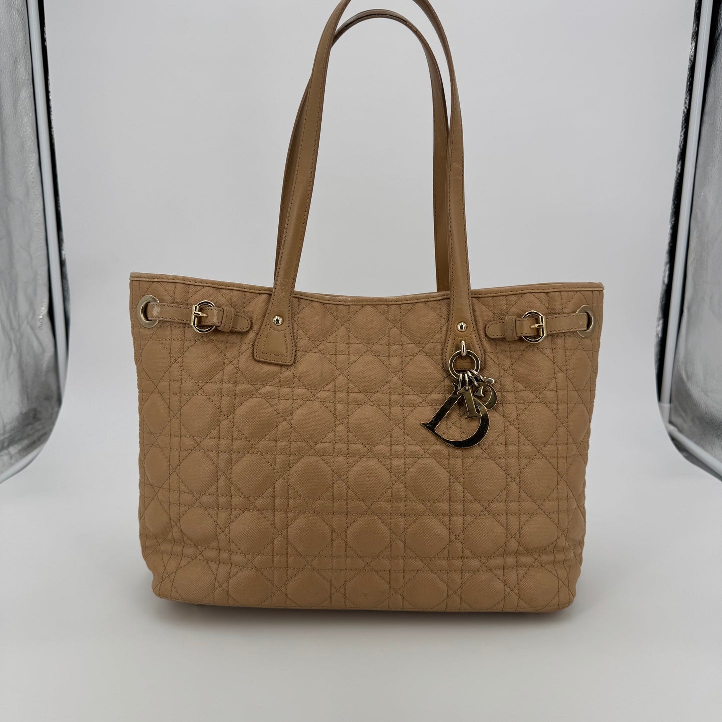 Dior Shopping