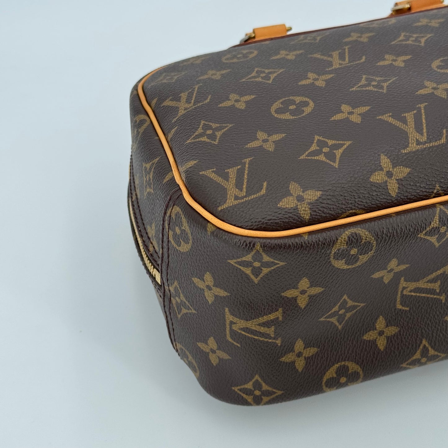 Louis Vuitton Trouville
