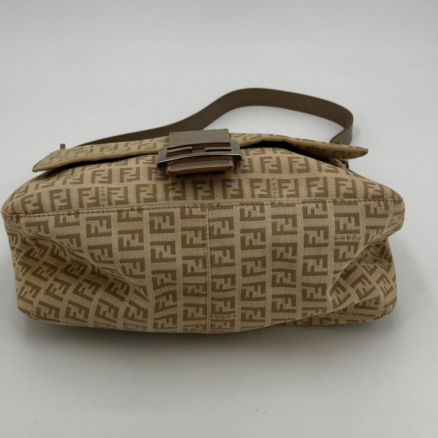 Fendi Baguette Mama