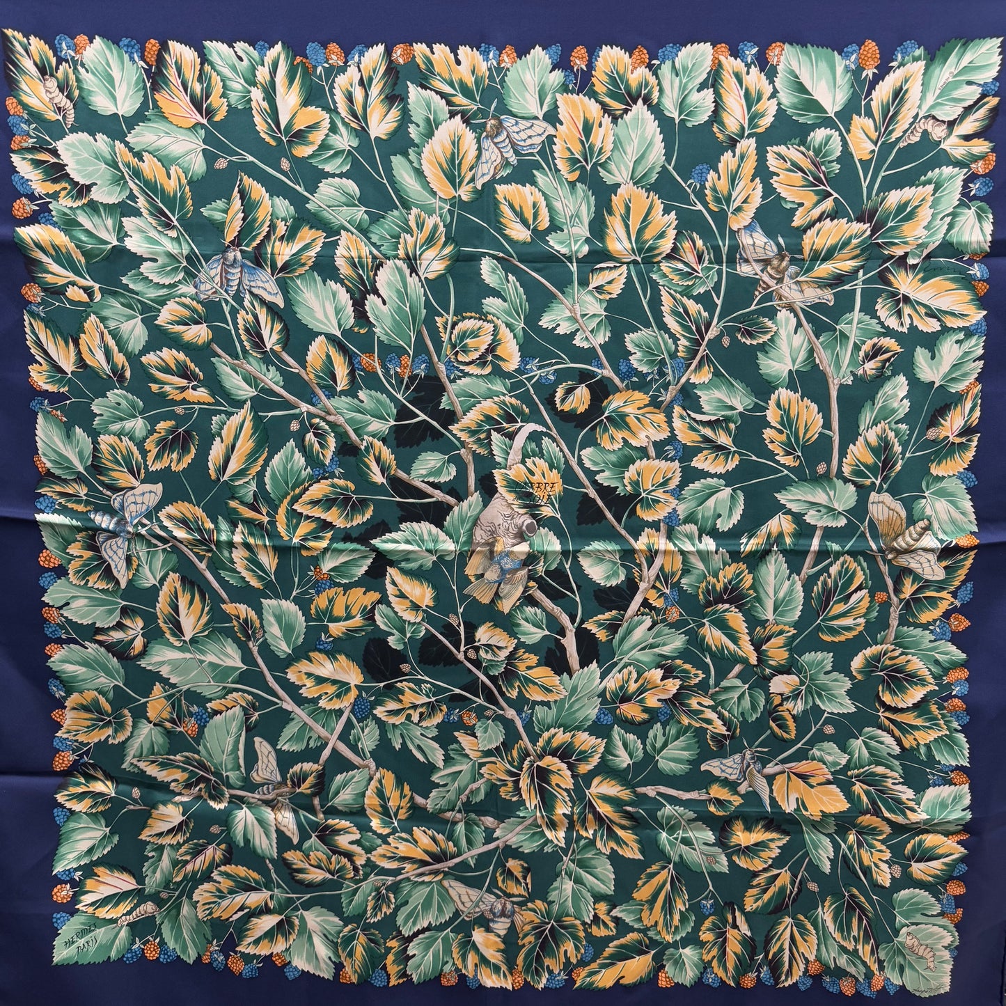 Hermès Carré “l’arbre de soie “