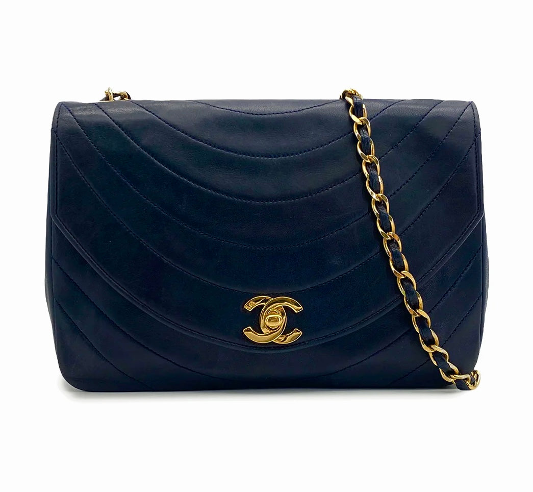 Chanel waves