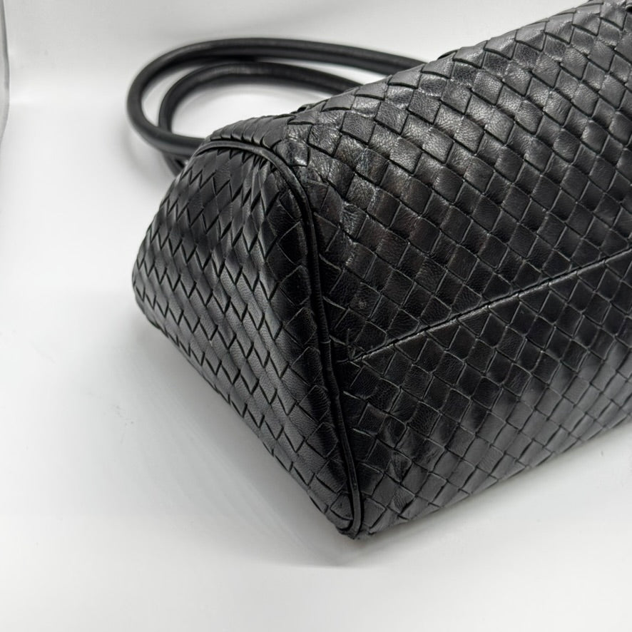 Bottega Veneta Shopping
