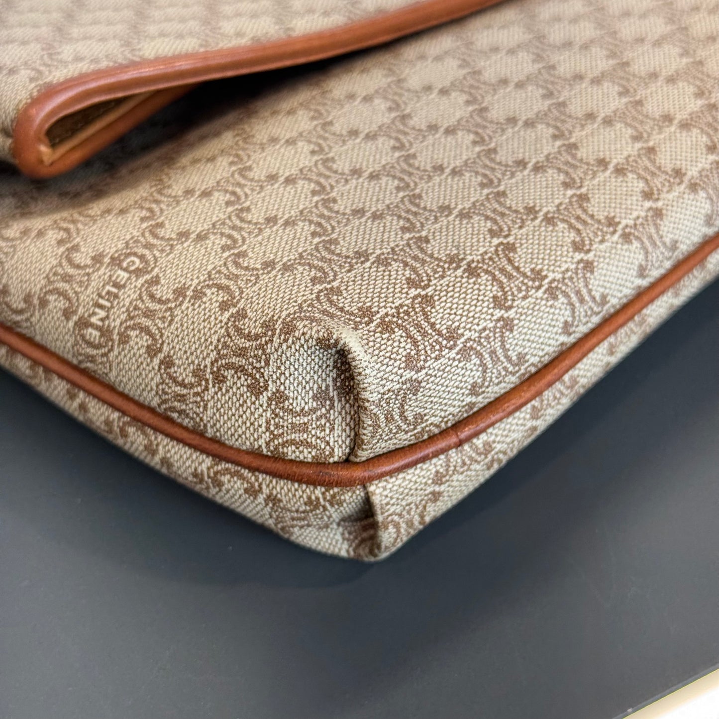 Céline Pochette GM