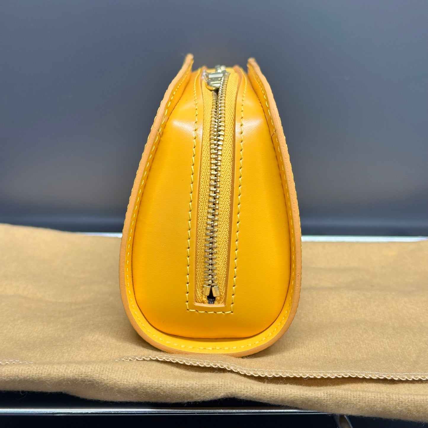 Louis Vuitton Trousse