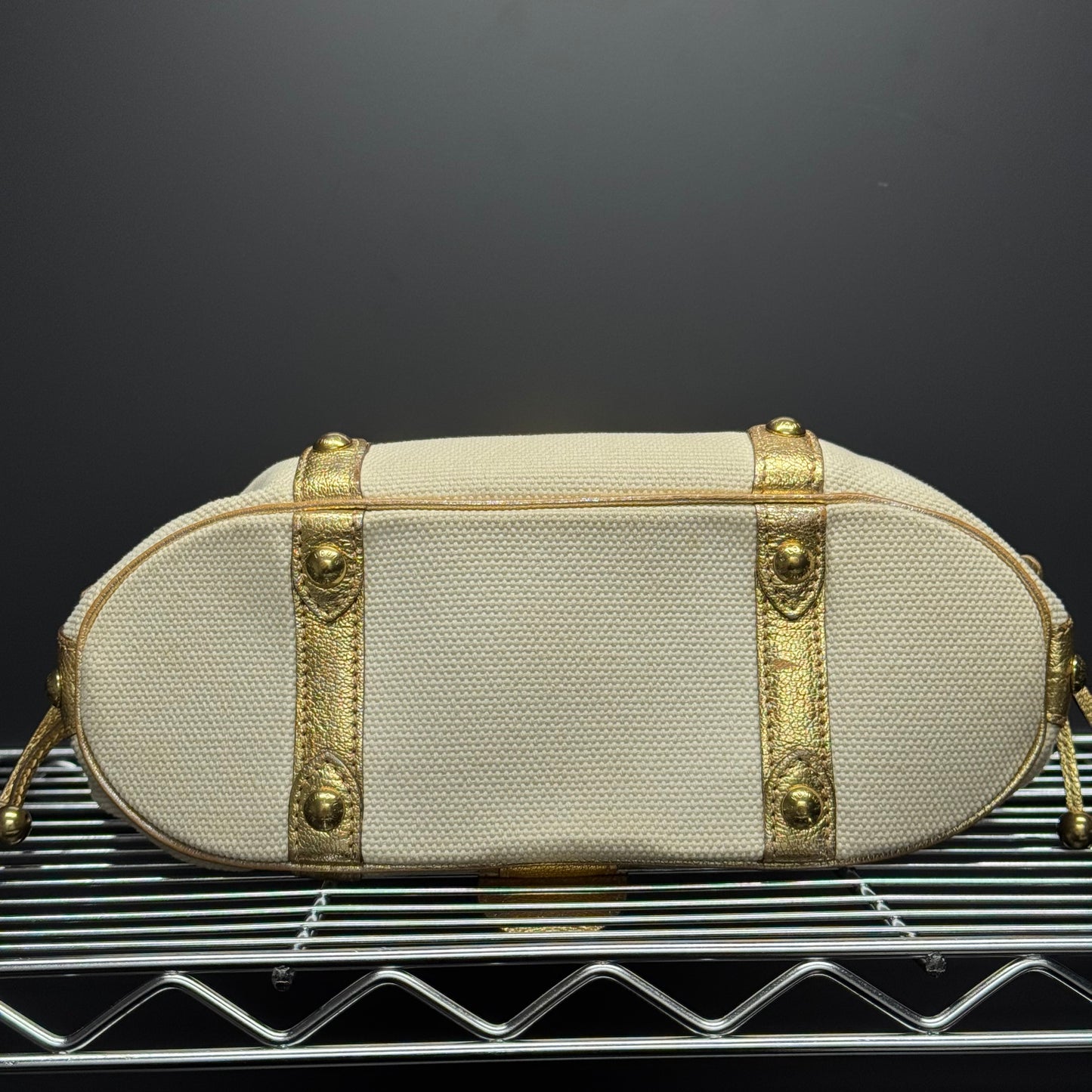 Louis Vuitton Theda