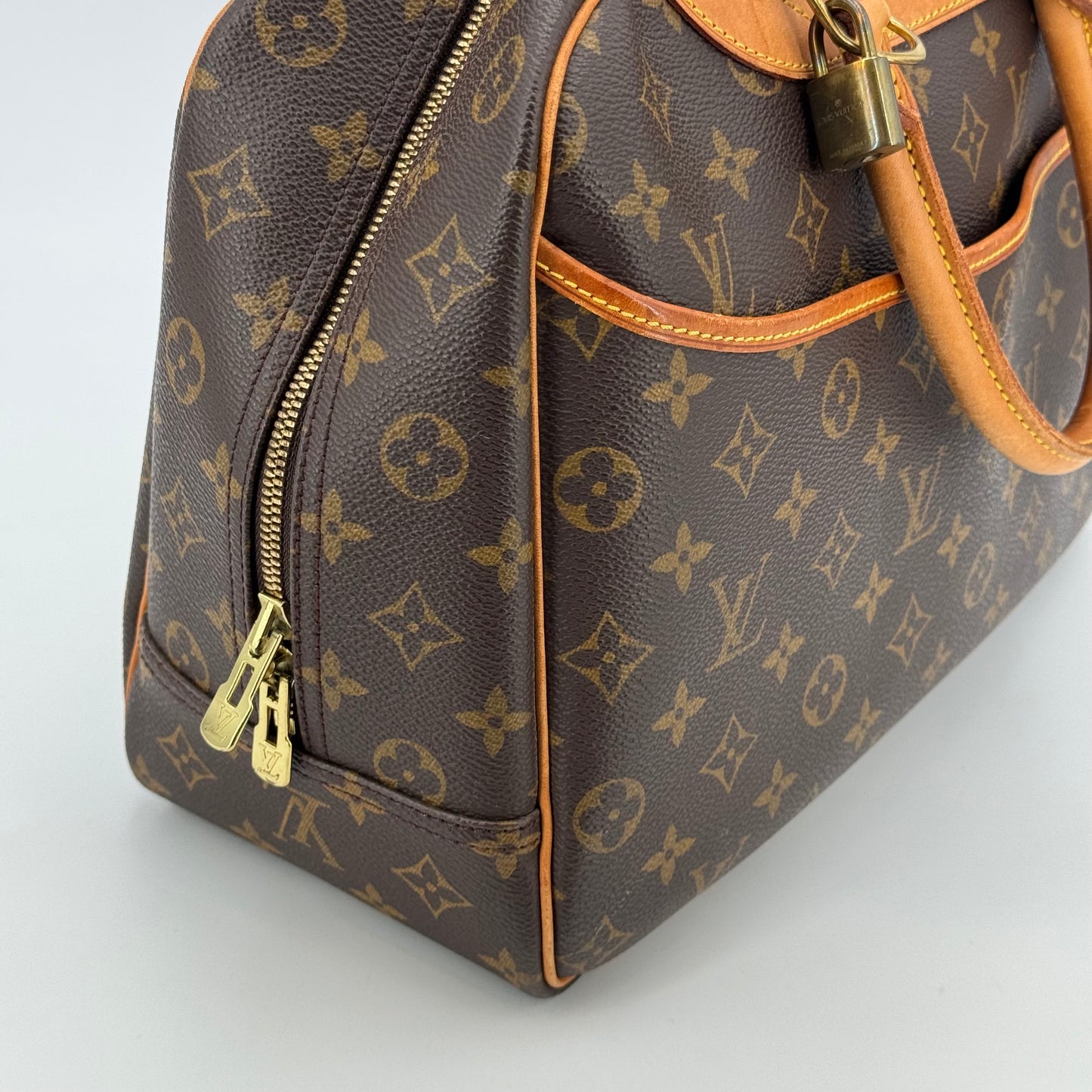 Louis Vuitton Deauville