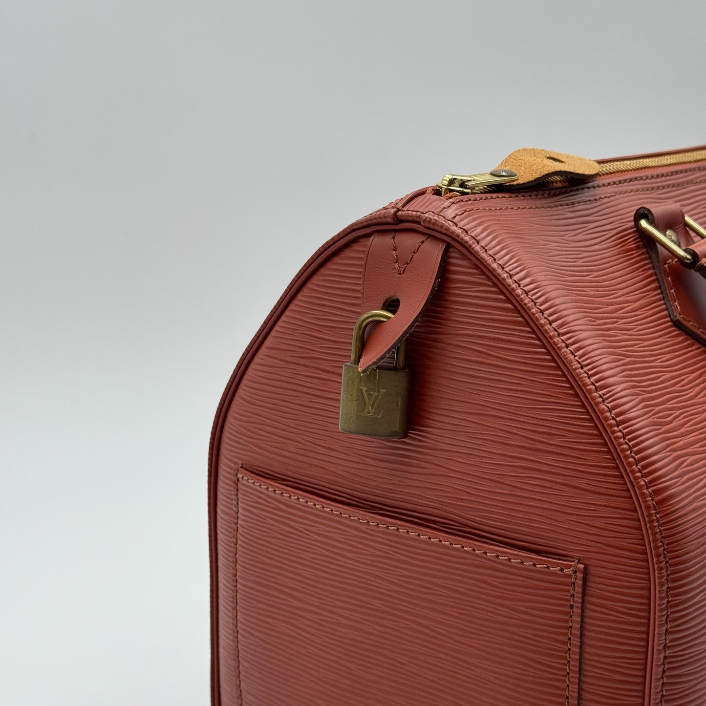 Louis Vuitton Speedy Épi 30