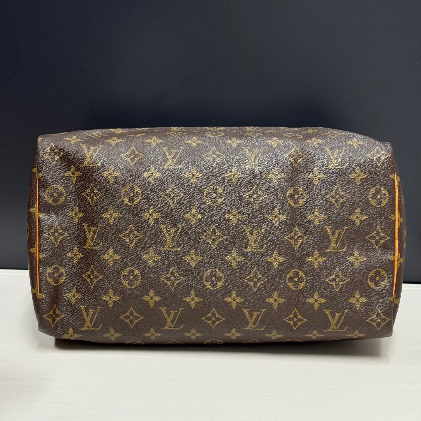 Louis Vuitton Speedy 35