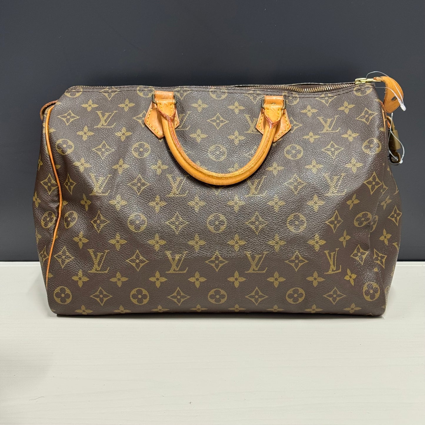 Louis Vuitton Speedy 35