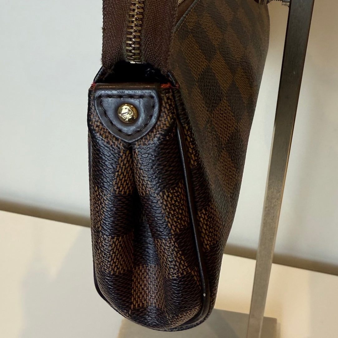 Louis Vuitton Eva Damier