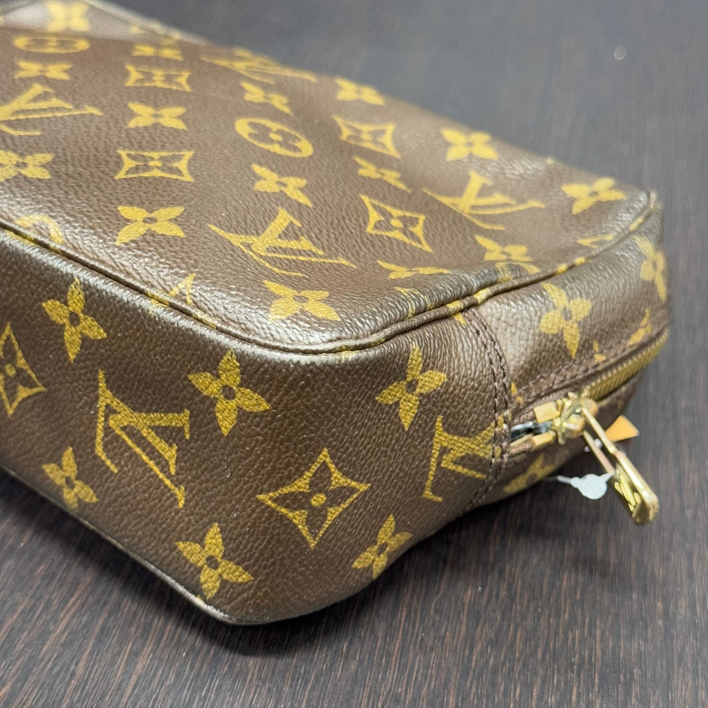 Louis Vuitton trousse de toilette MM