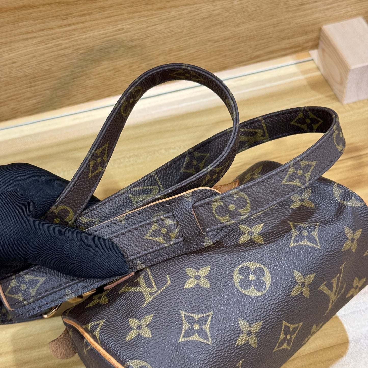 Louis Vuitton Nano Speedy