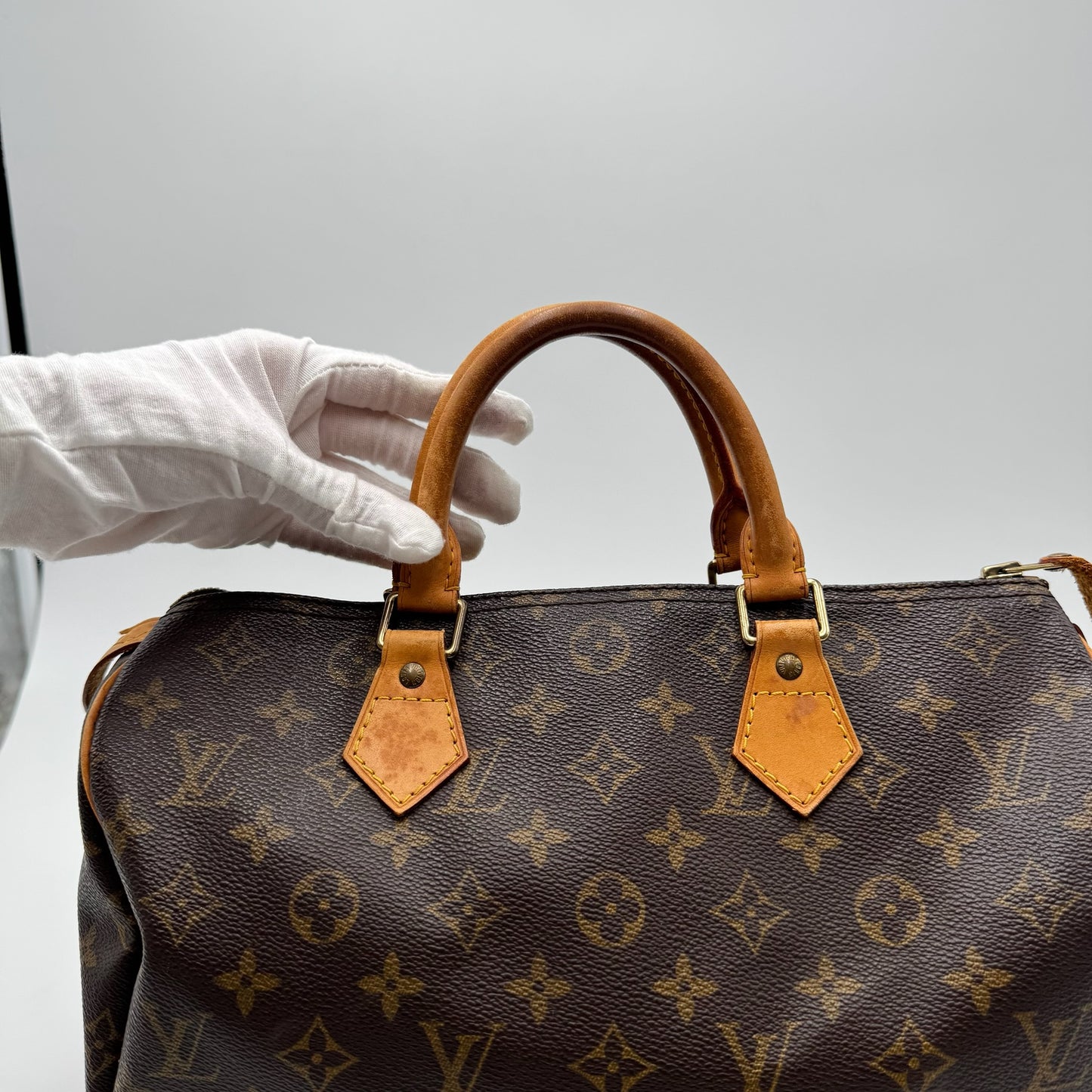 Louis Vuitton Speedy 30