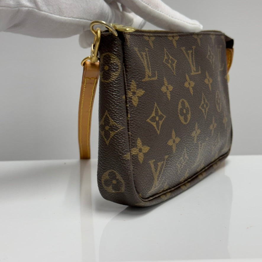 Louis Vuitton Pochette Accessoires Bandoulière