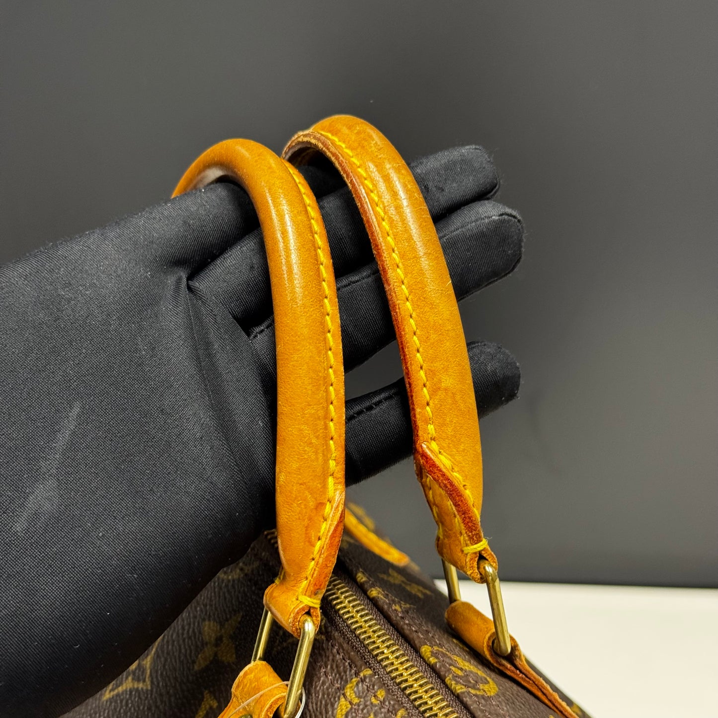 Louis Vuitton Speedy 35