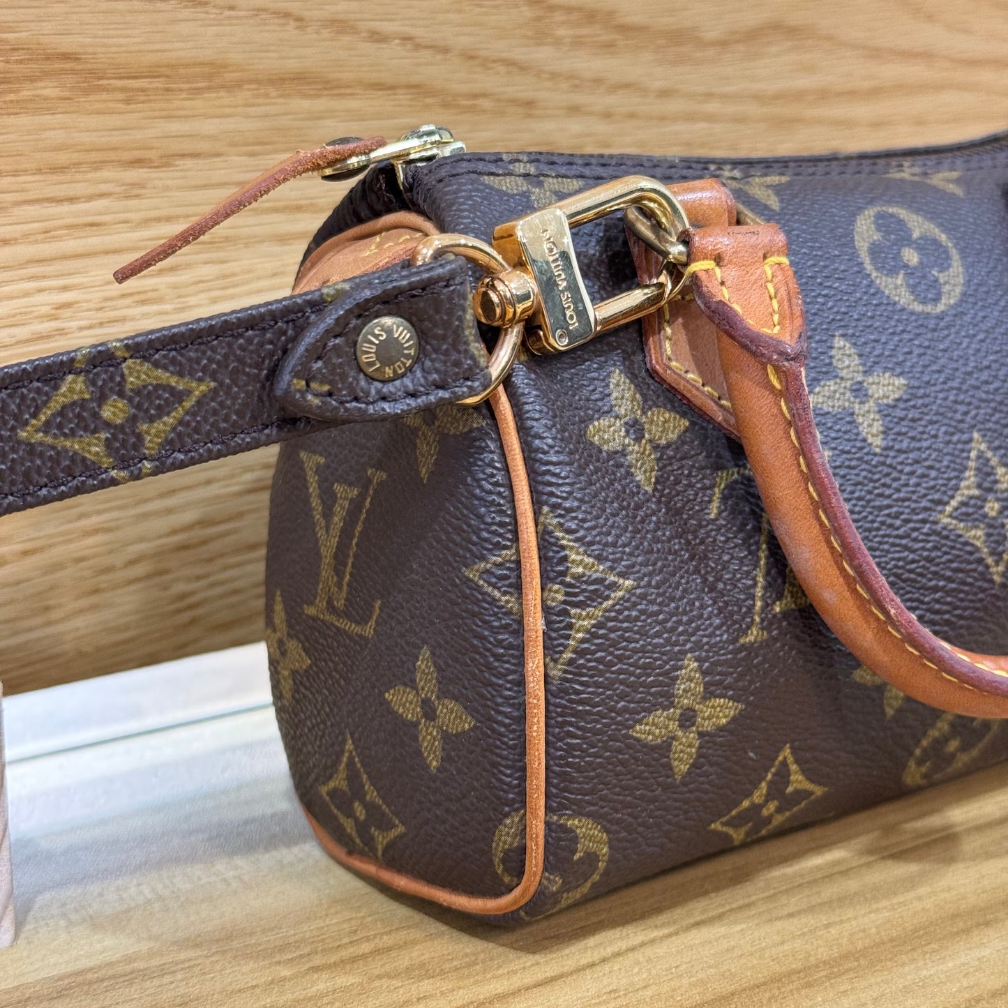 Louis Vuitton Nano Speedy