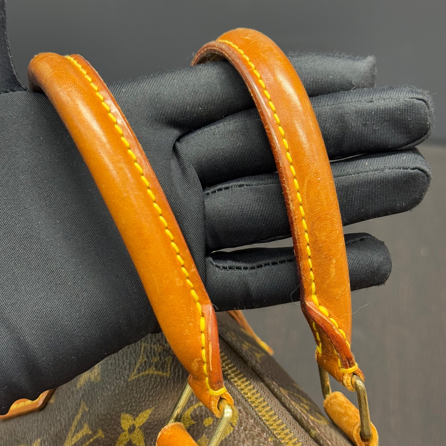 Louis Vuitton Speedy 25
