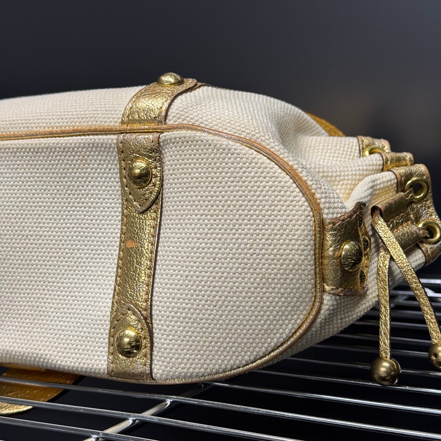 Louis Vuitton Theda