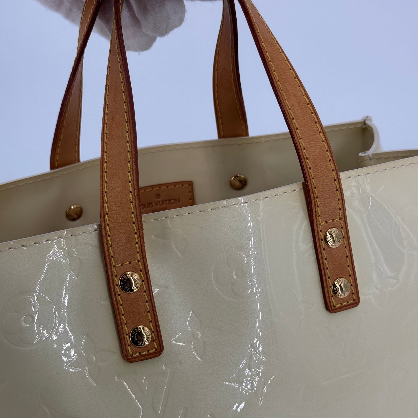Louis Vuitton Reade *