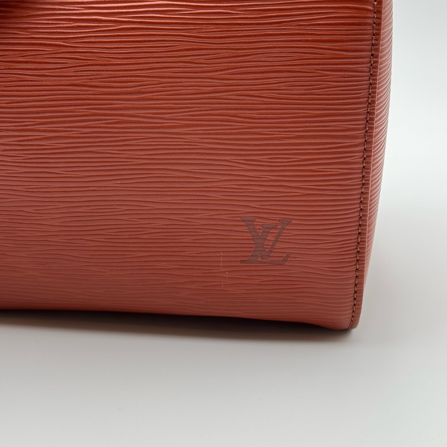 Louis Vuitton Speedy Épi 30