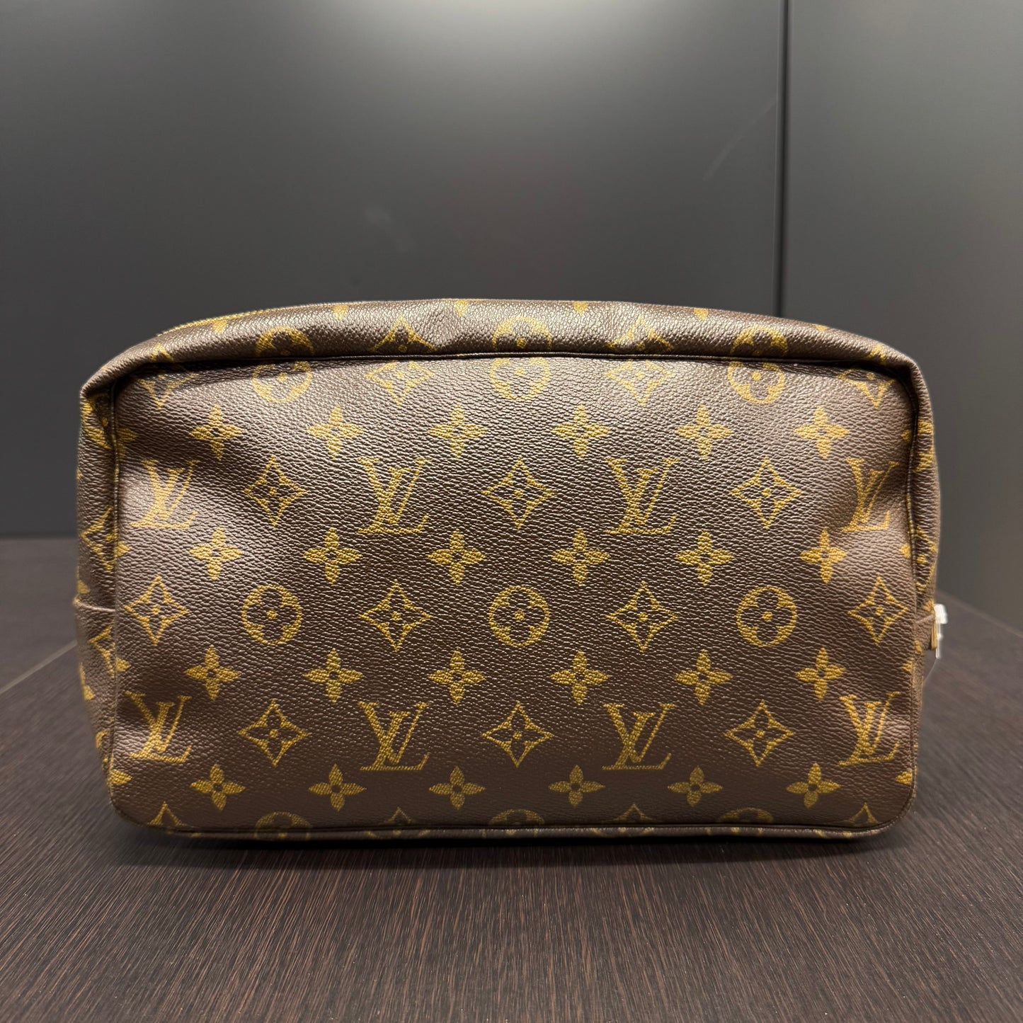 Louis Vuitton trousse de toilette GM