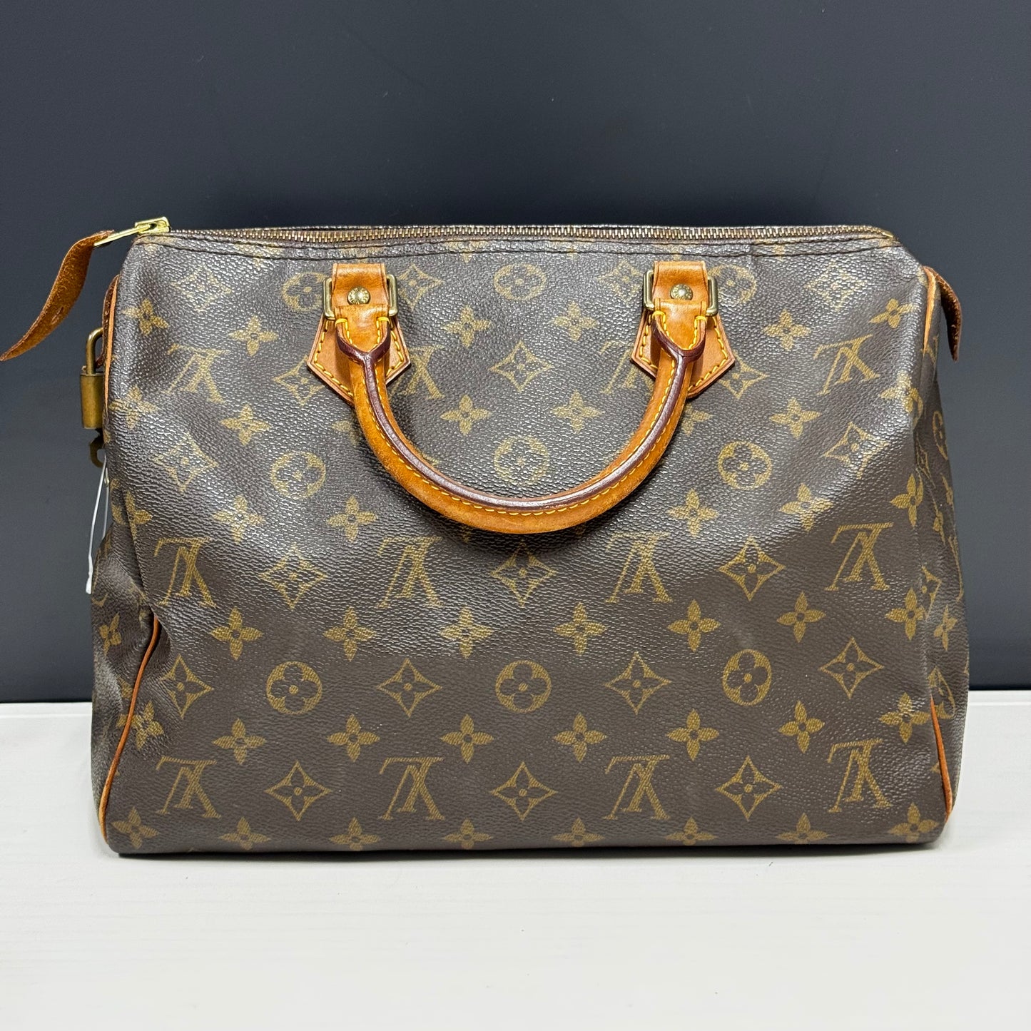 Louis Vuitton Speedy 30
