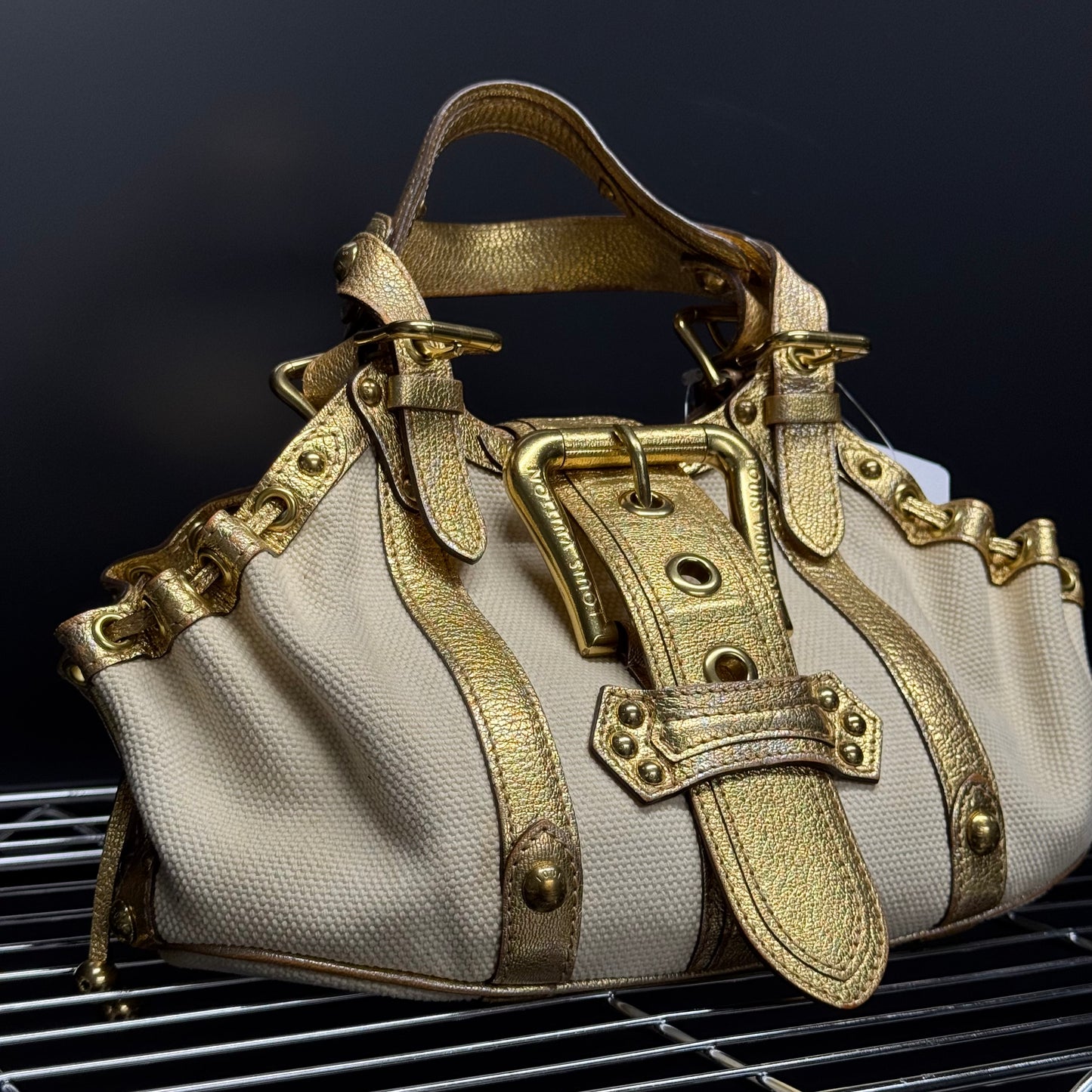 Louis Vuitton Theda