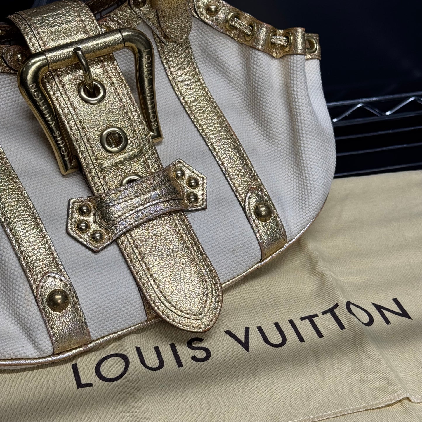 Louis Vuitton Theda