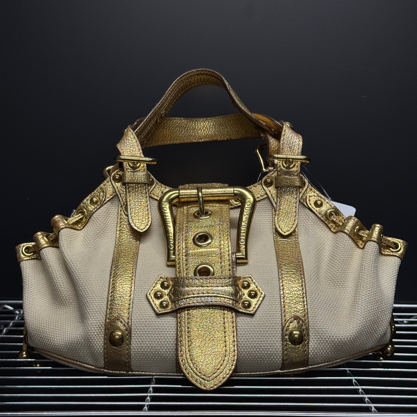 Louis Vuitton Theda