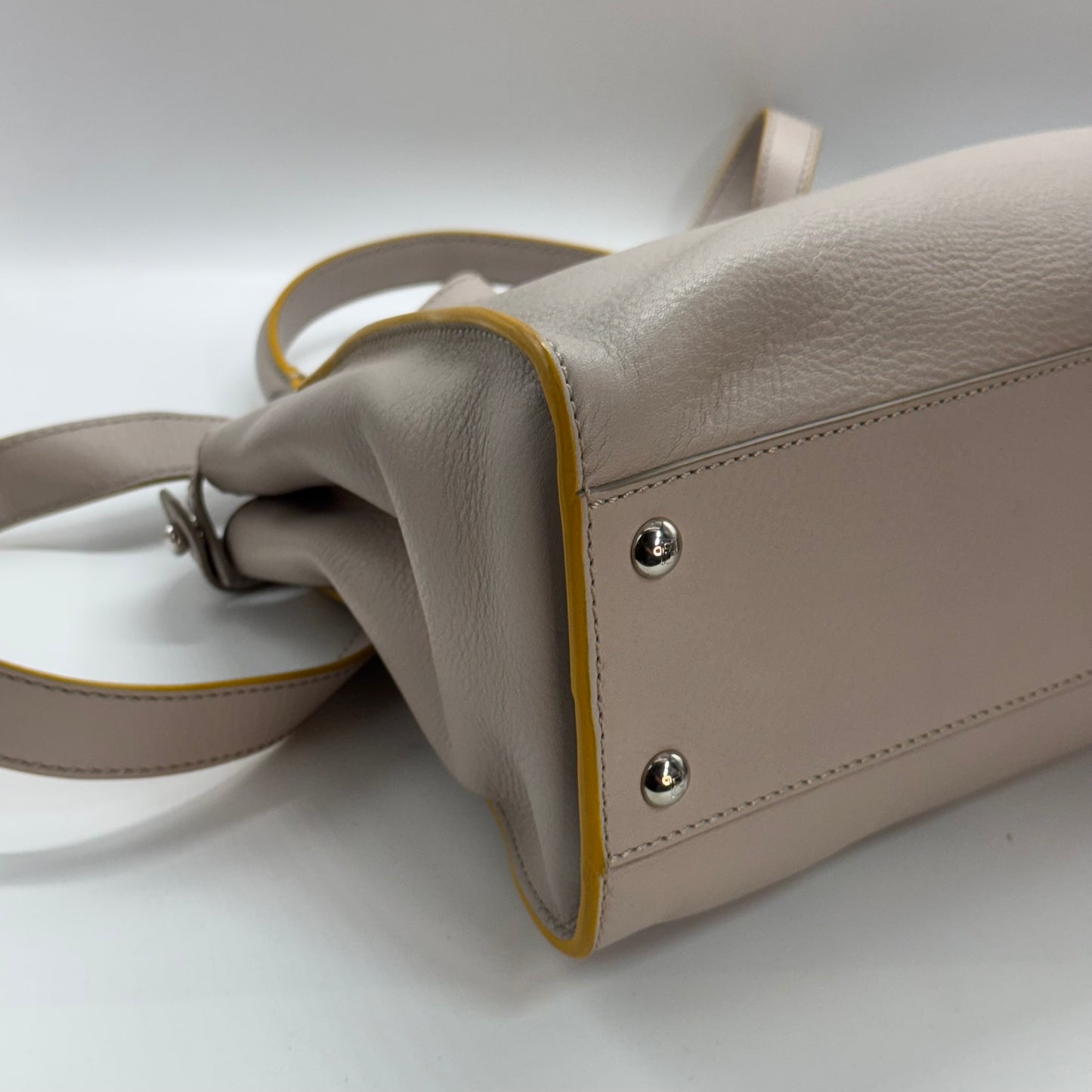 Fendi Peekaboo Regular