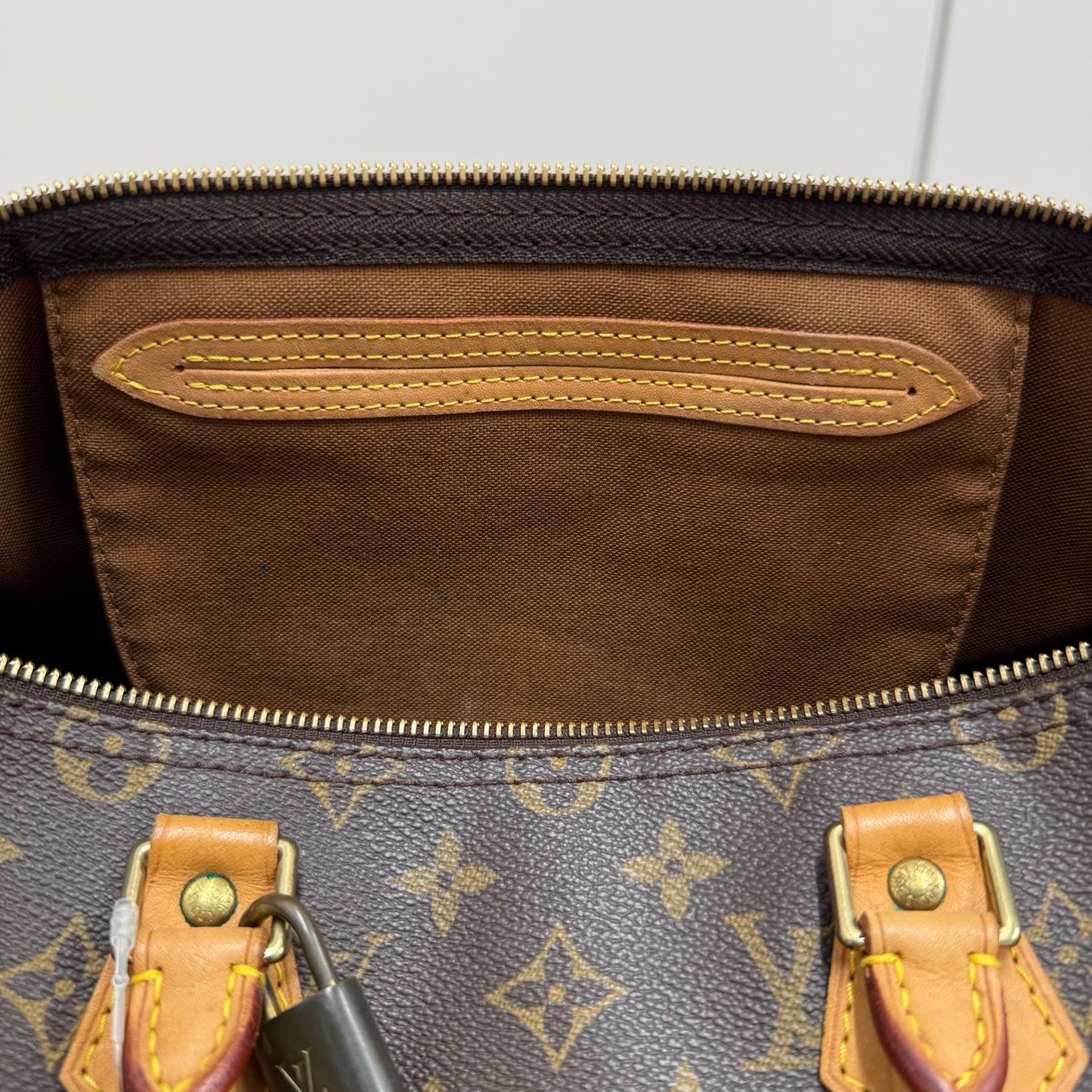 Louis Vuitton Speedy 35