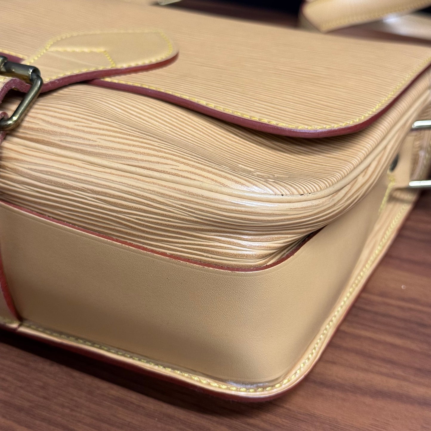 Louis Vuitton Cartouchière