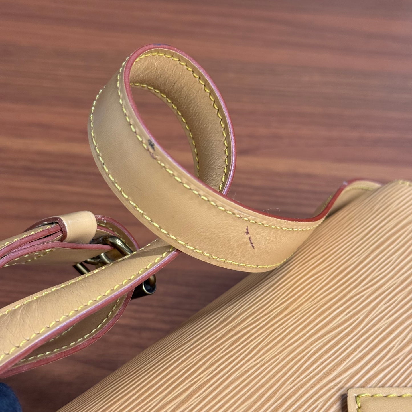 Louis Vuitton Cartouchière