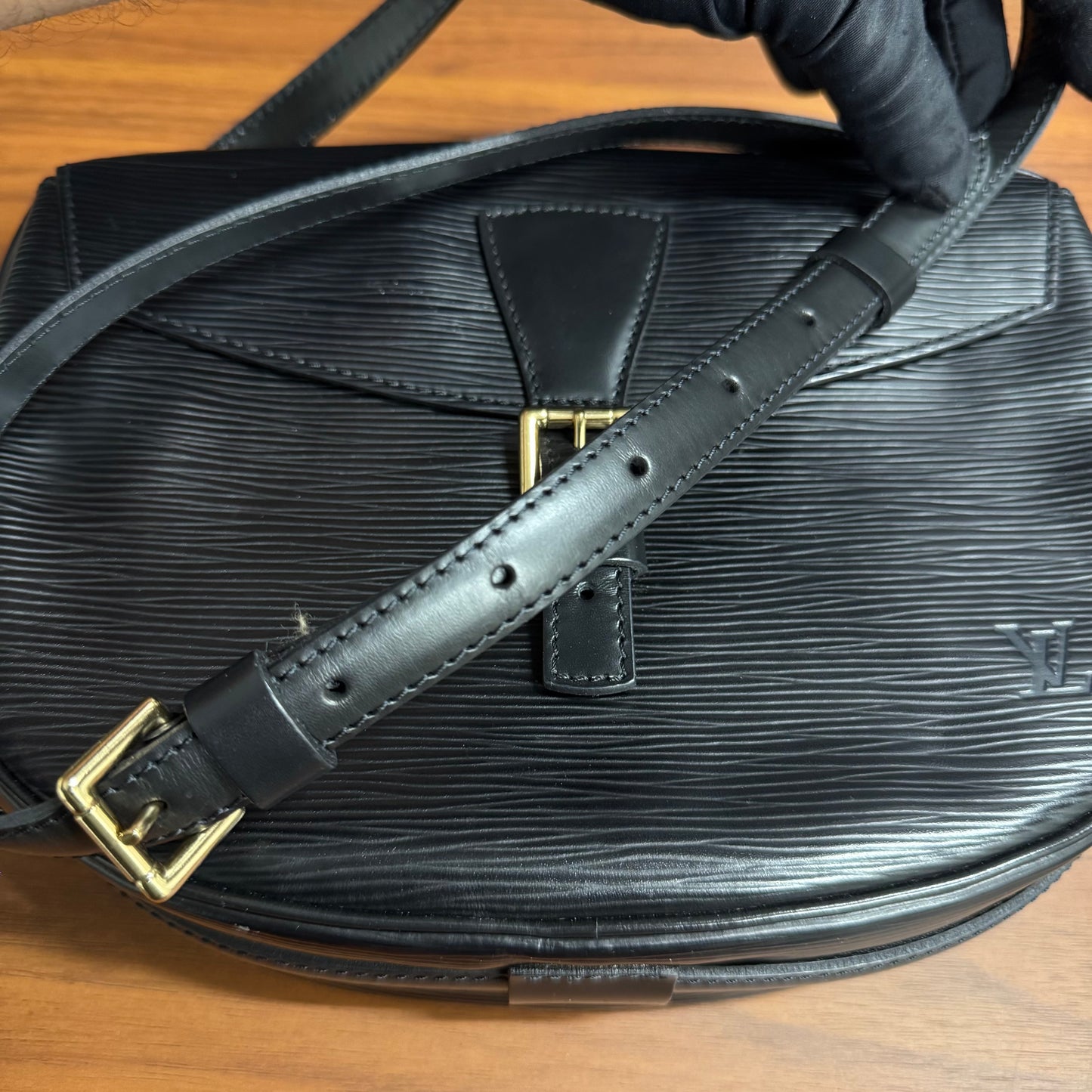 Louis Vuitton Jeune Fille