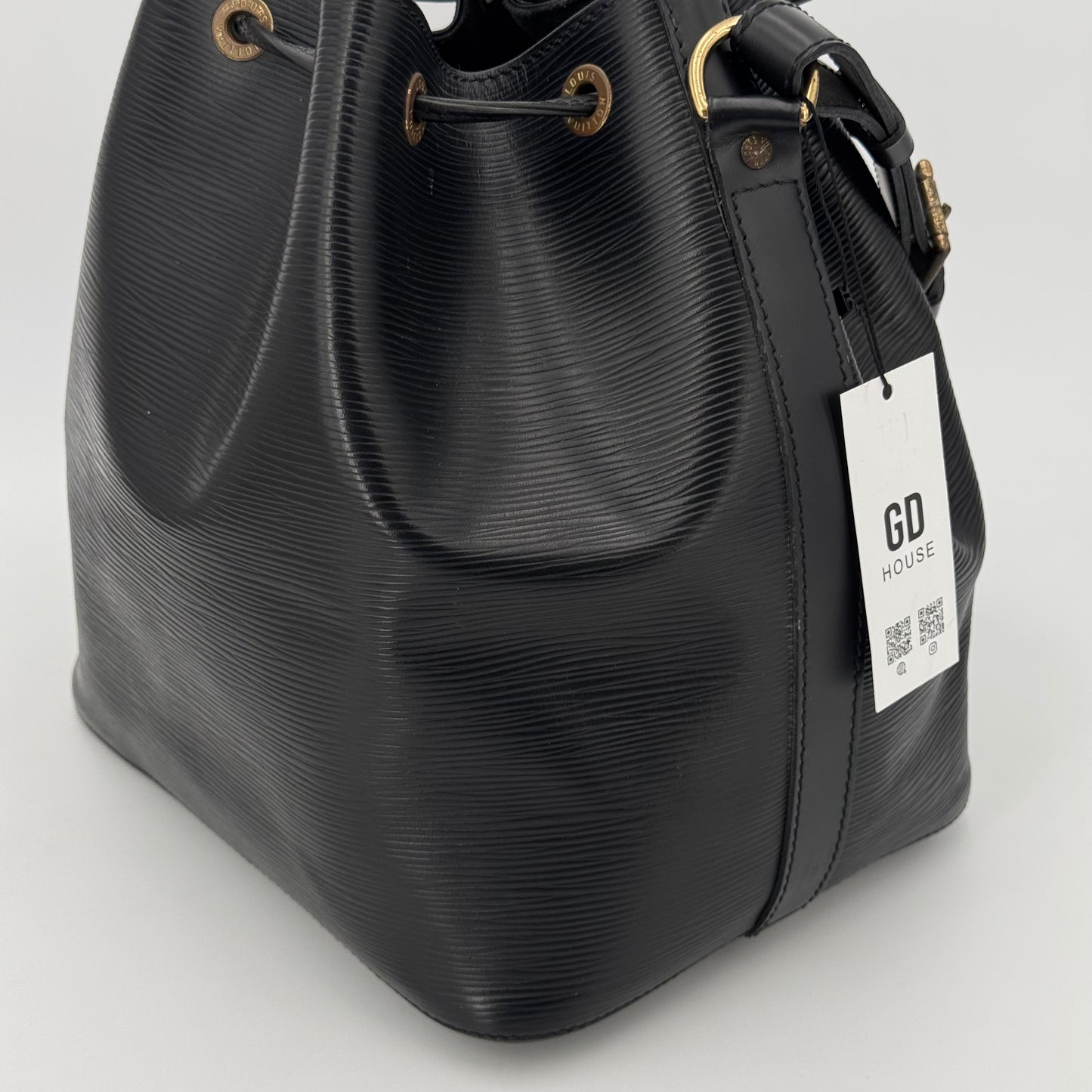 Louis Vuitton Noé noir PM