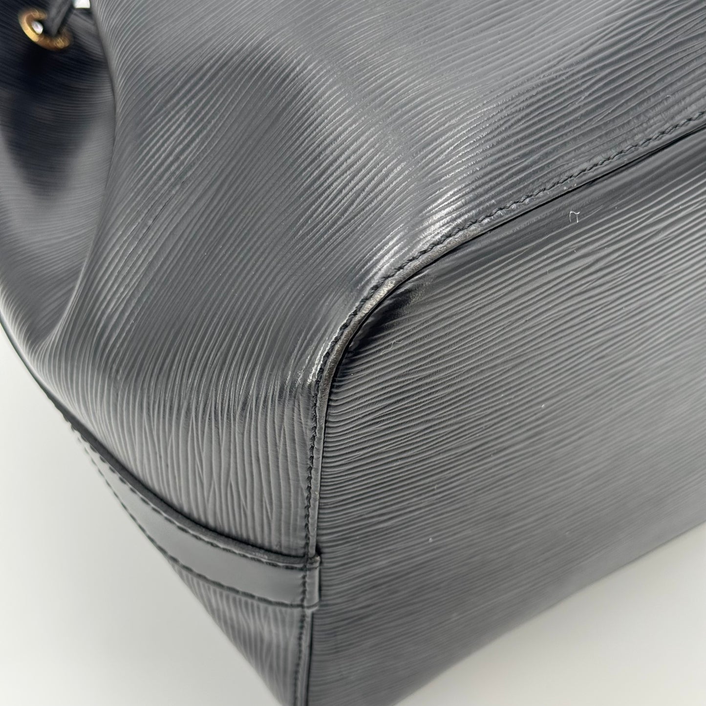Louis Vuitton Noé noir PM