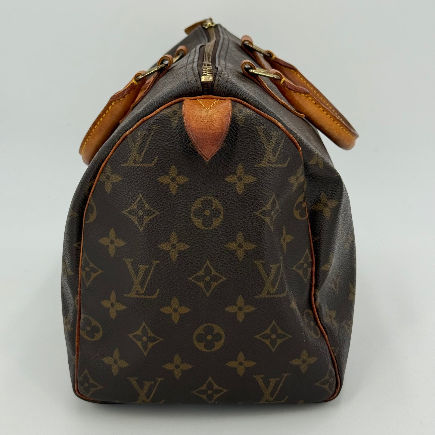 Louis Vuitton speedy