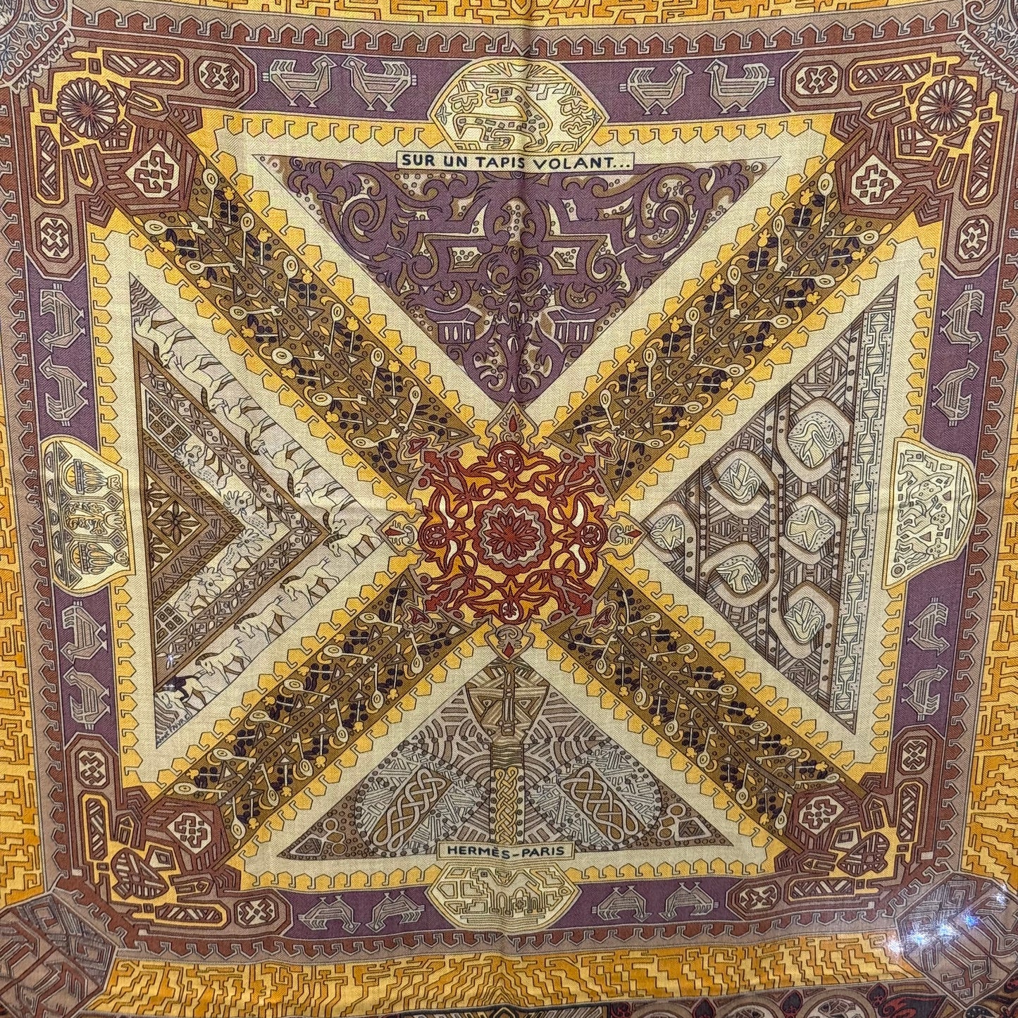 Hermès Châle « sur un tapis volant »