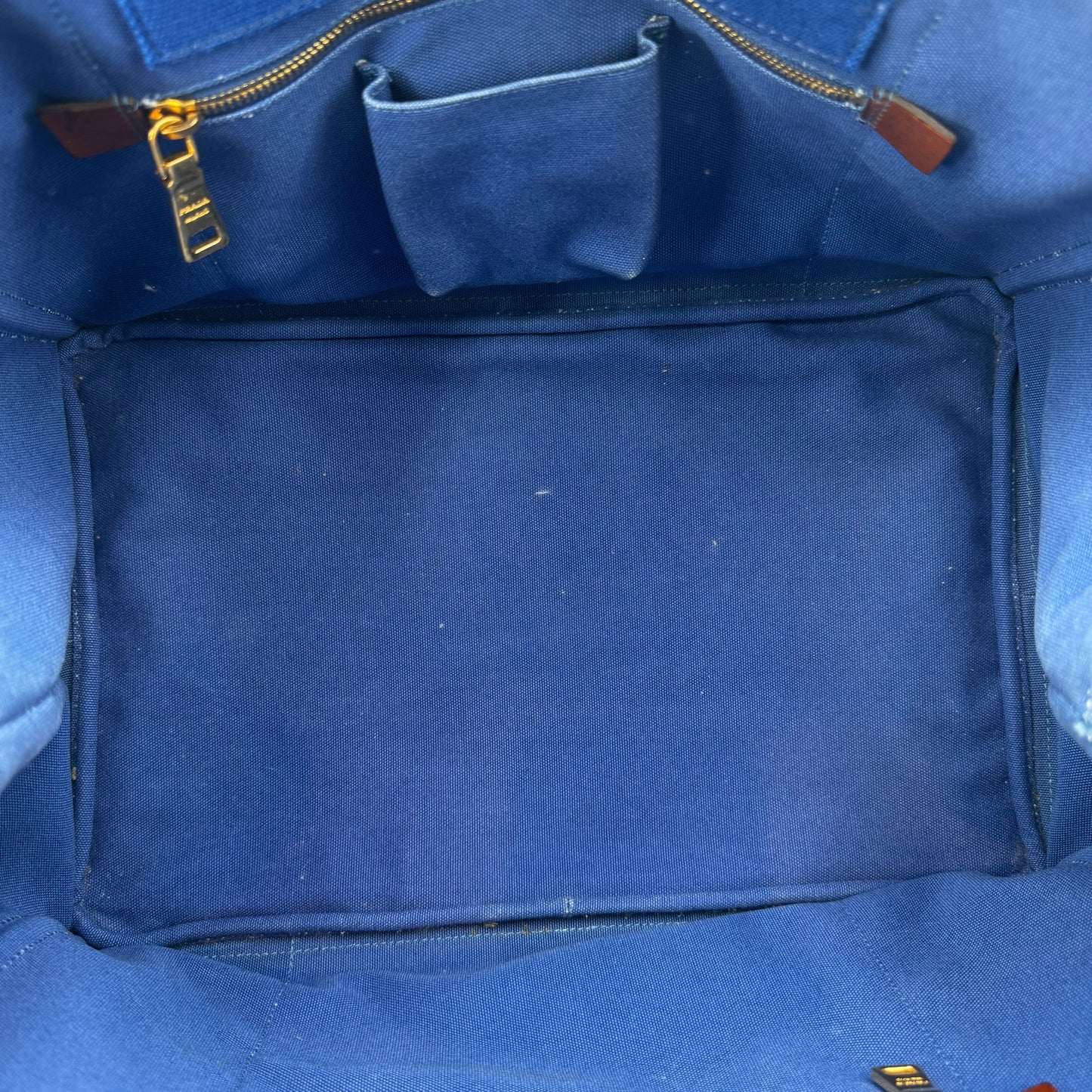 Prada Canapa GM