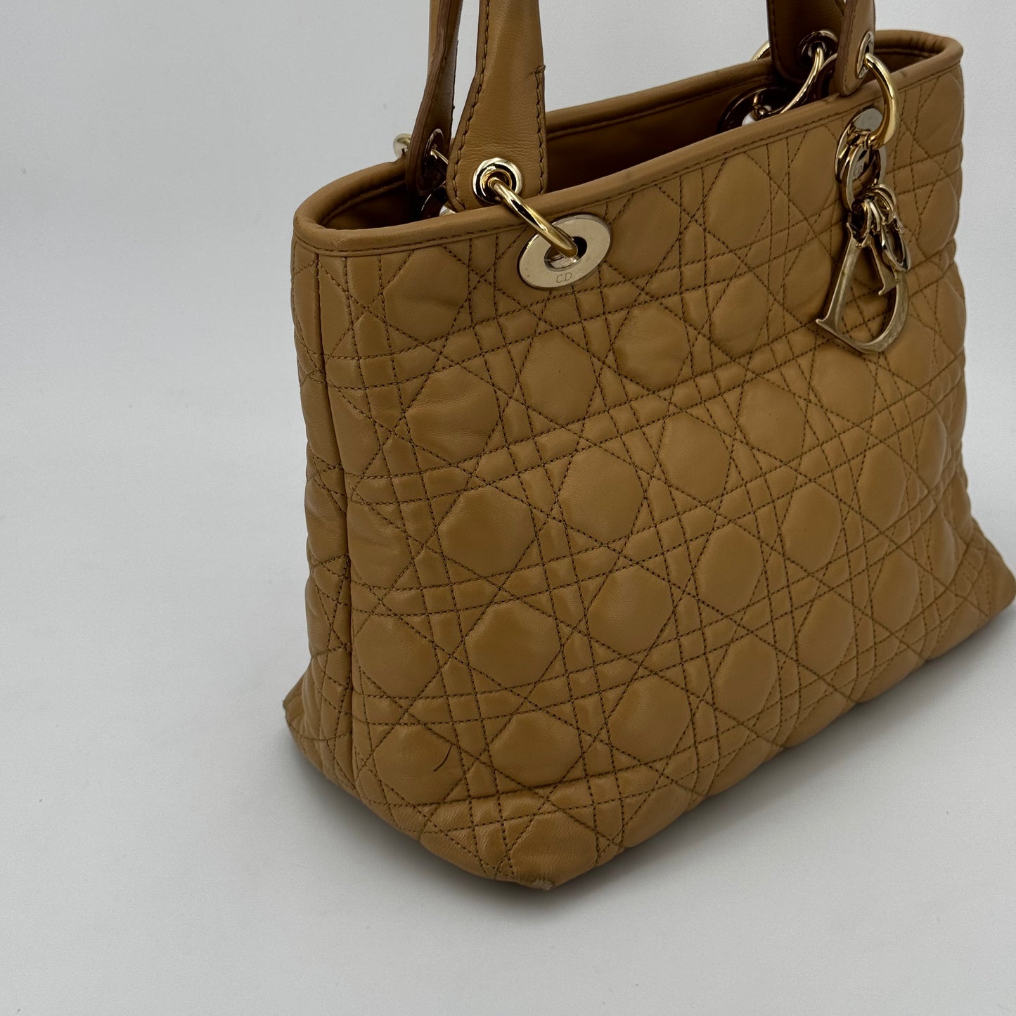 Dior Shopping