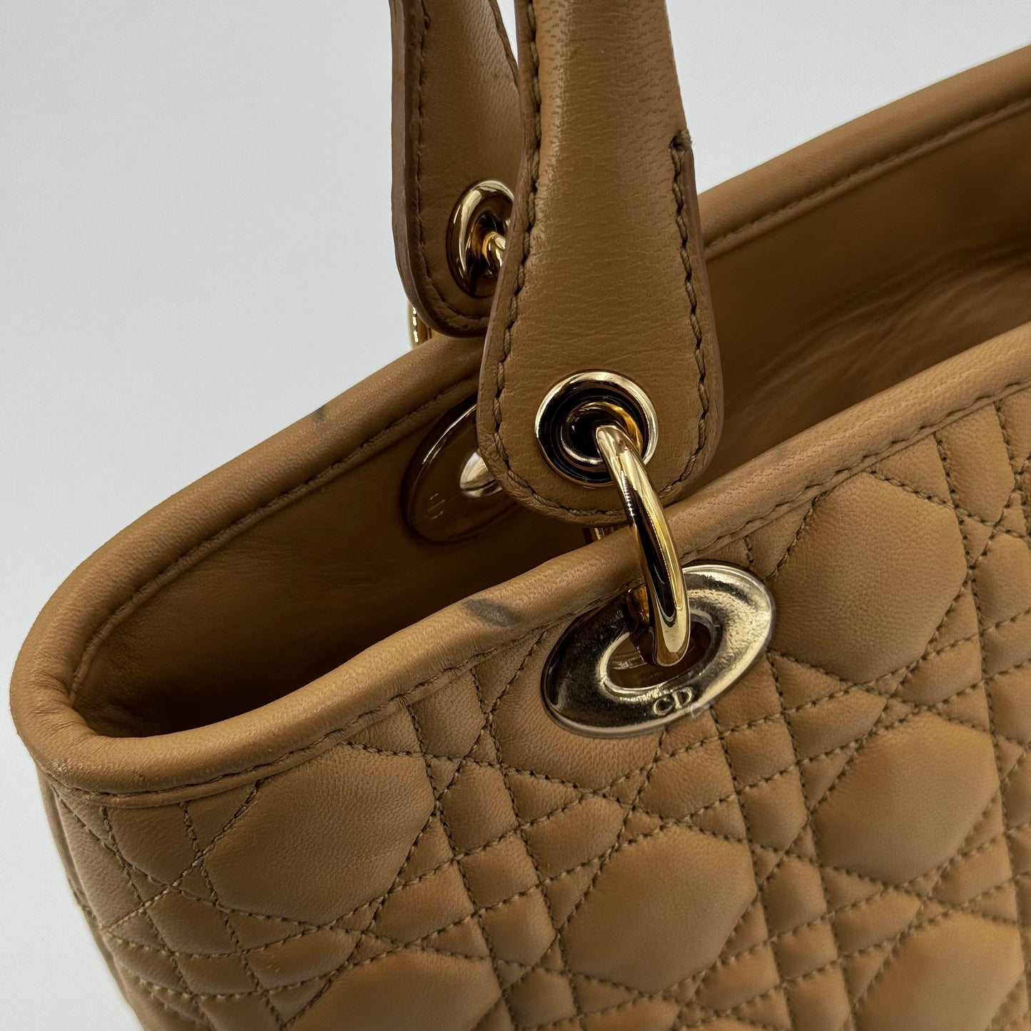 Dior Shopping