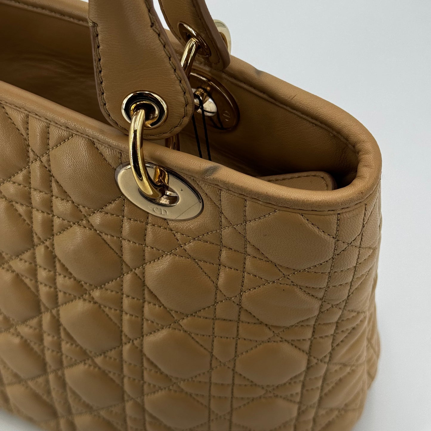 Dior Shopping