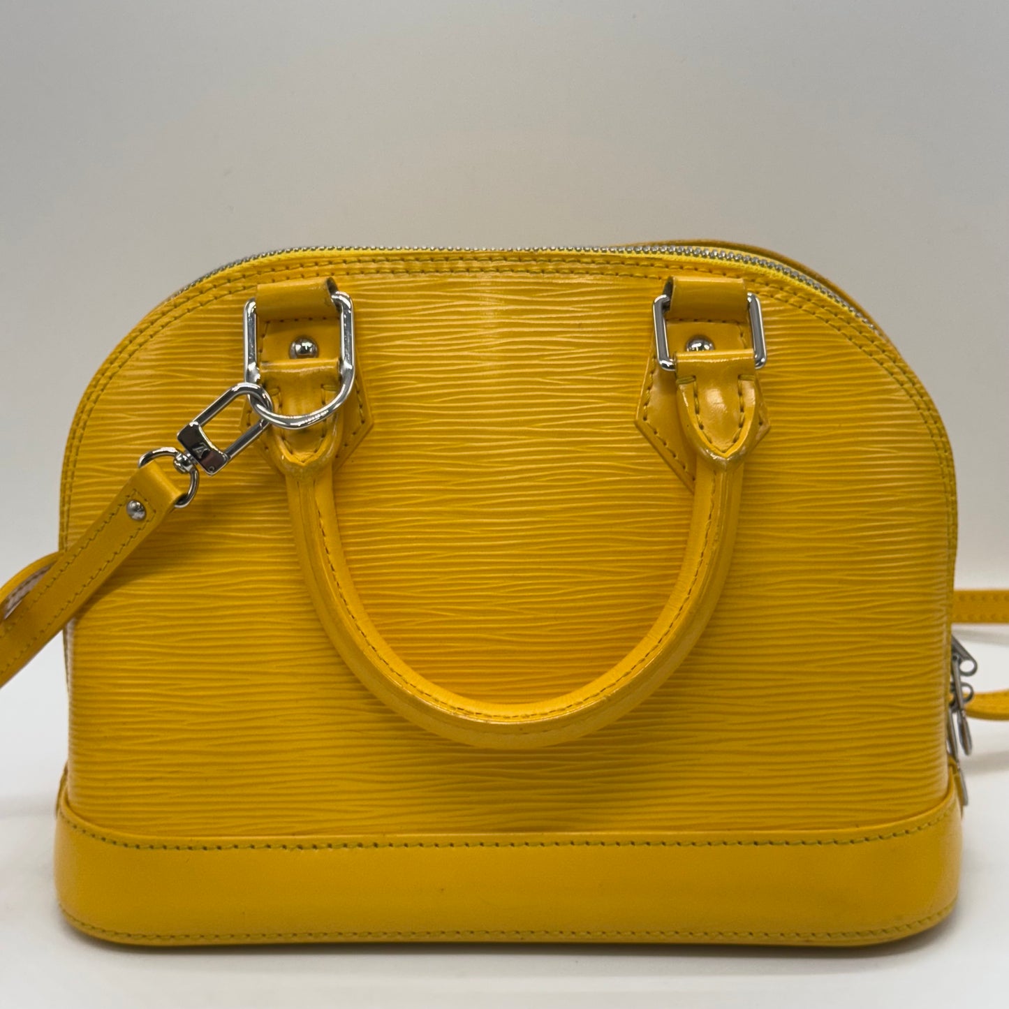 Louis Vuitton Alma BB
